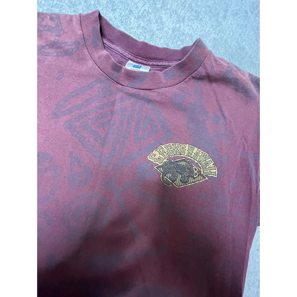 Vintage 90s Gecko Hawaii All Over tribal Print T-Shirt Belton USA Maroon‎ Mens M